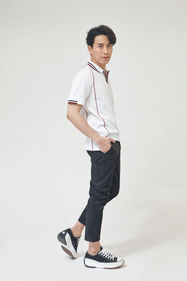 เสื้อโปโลยูนิฟอร์มสีขาว