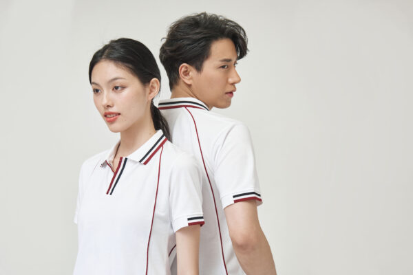 เสื้อโปโลยูนิฟอร์มสีขาว