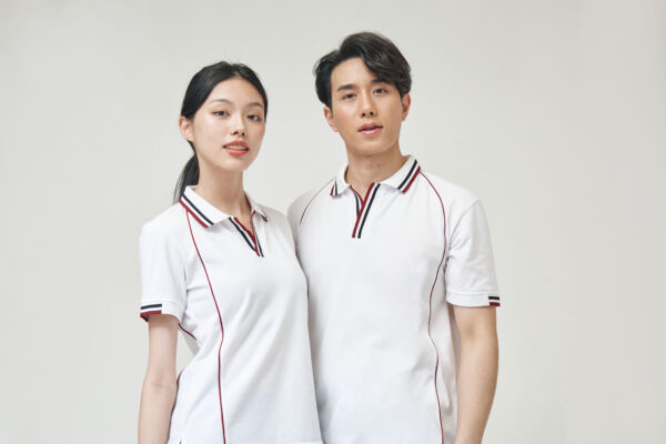 เสื้อโปโลยูนิฟอร์มสีขาว